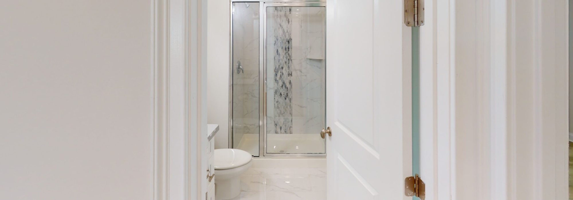 22-Lillian-St-Bathroom (3)