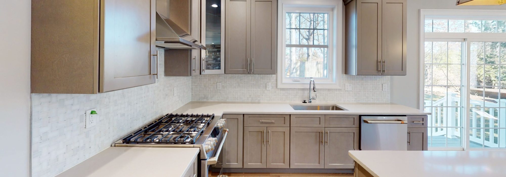 71-Jersey-Ave-50-Phillip-Kitchen